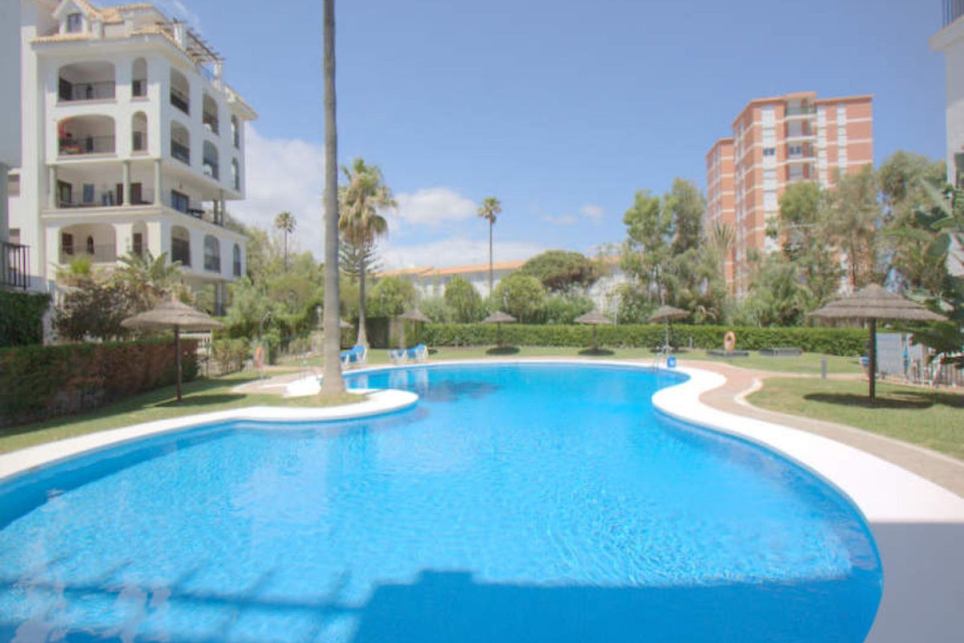 Resale - Apartment - Penthouse - Manilva - La Duquesa