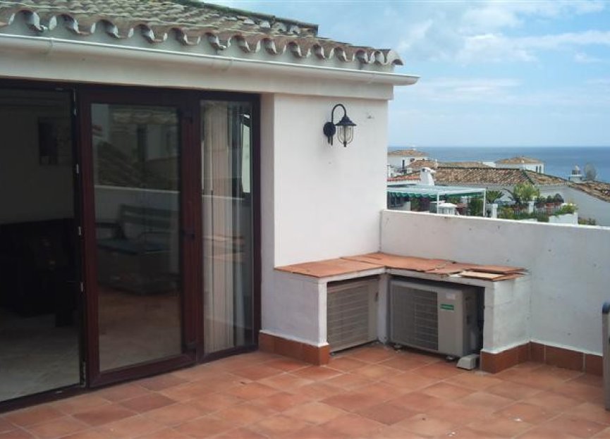 Resale - Apartment - Penthouse - Manilva - La Duquesa