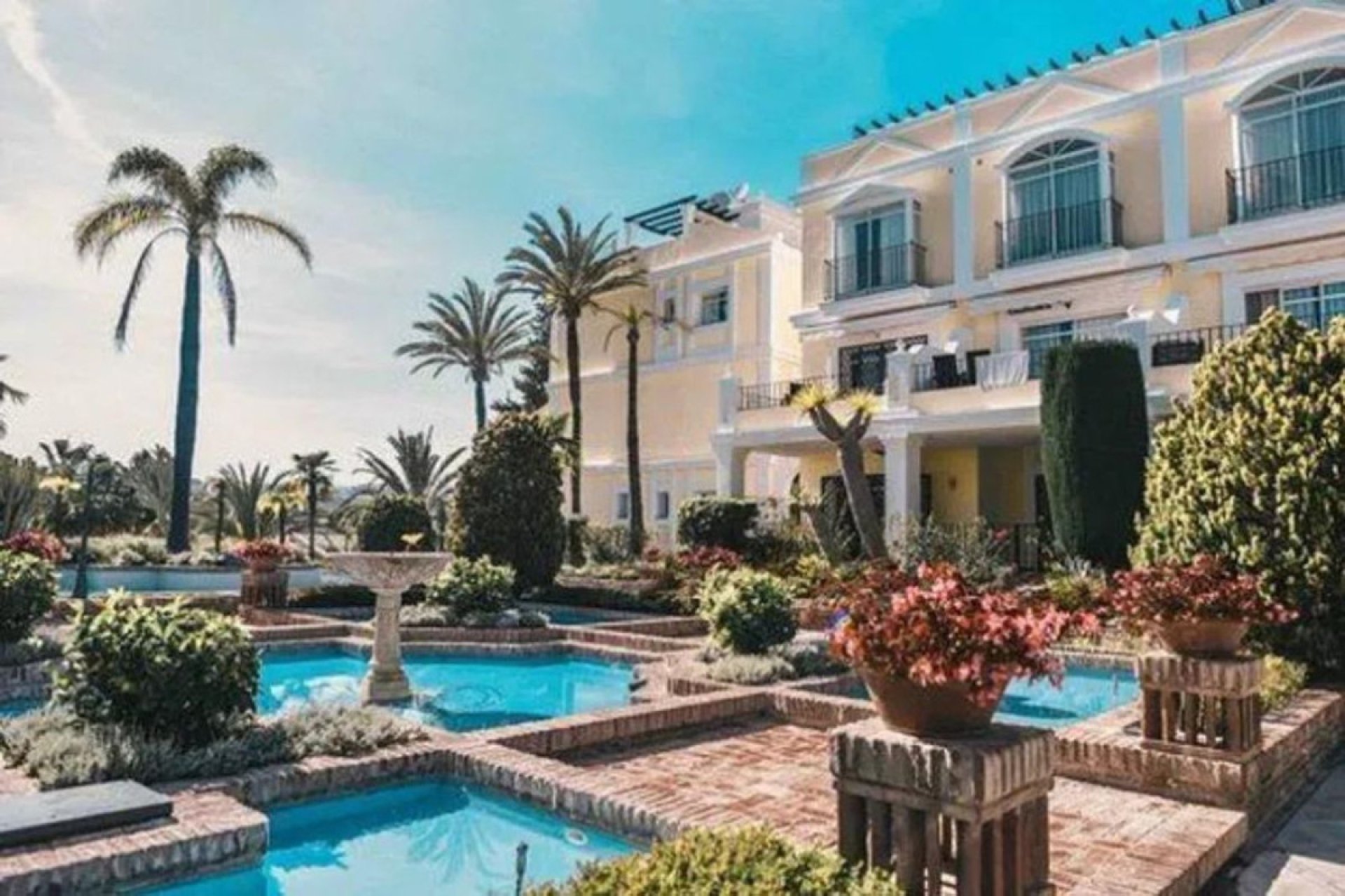 Resale - Apartment - Penthouse - Marbella - Aloha