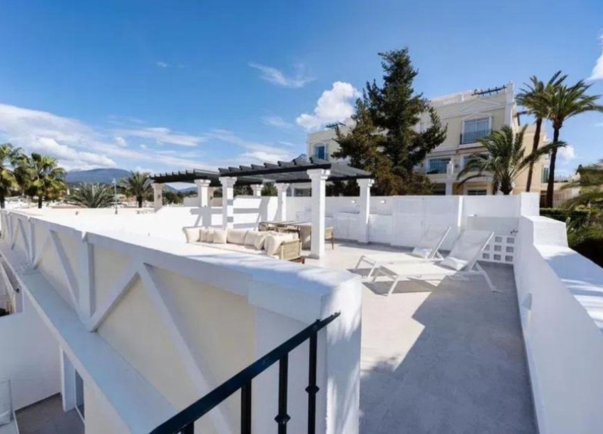 Resale - Apartment - Penthouse - Marbella - Aloha