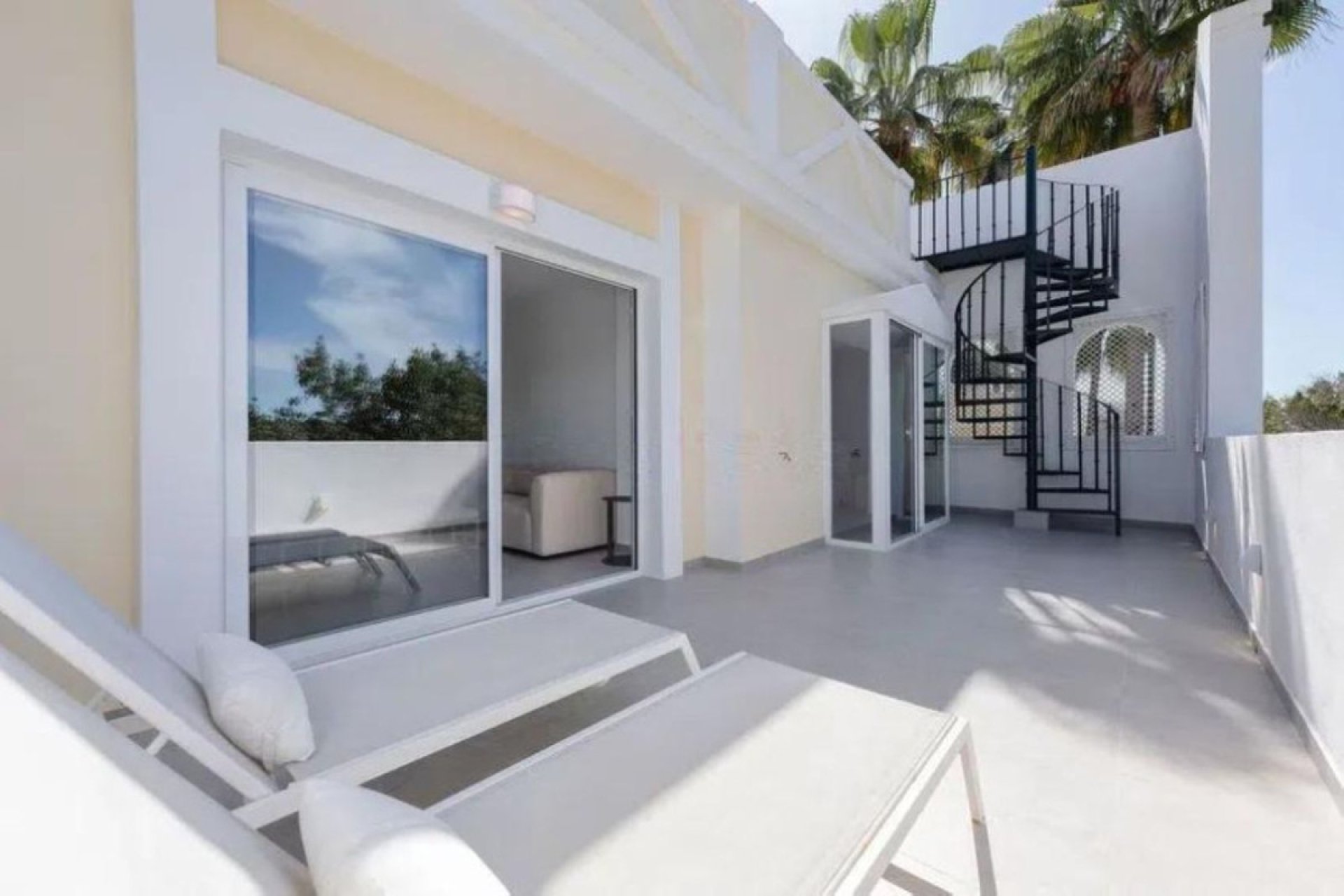 Resale - Apartment - Penthouse - Marbella - Aloha