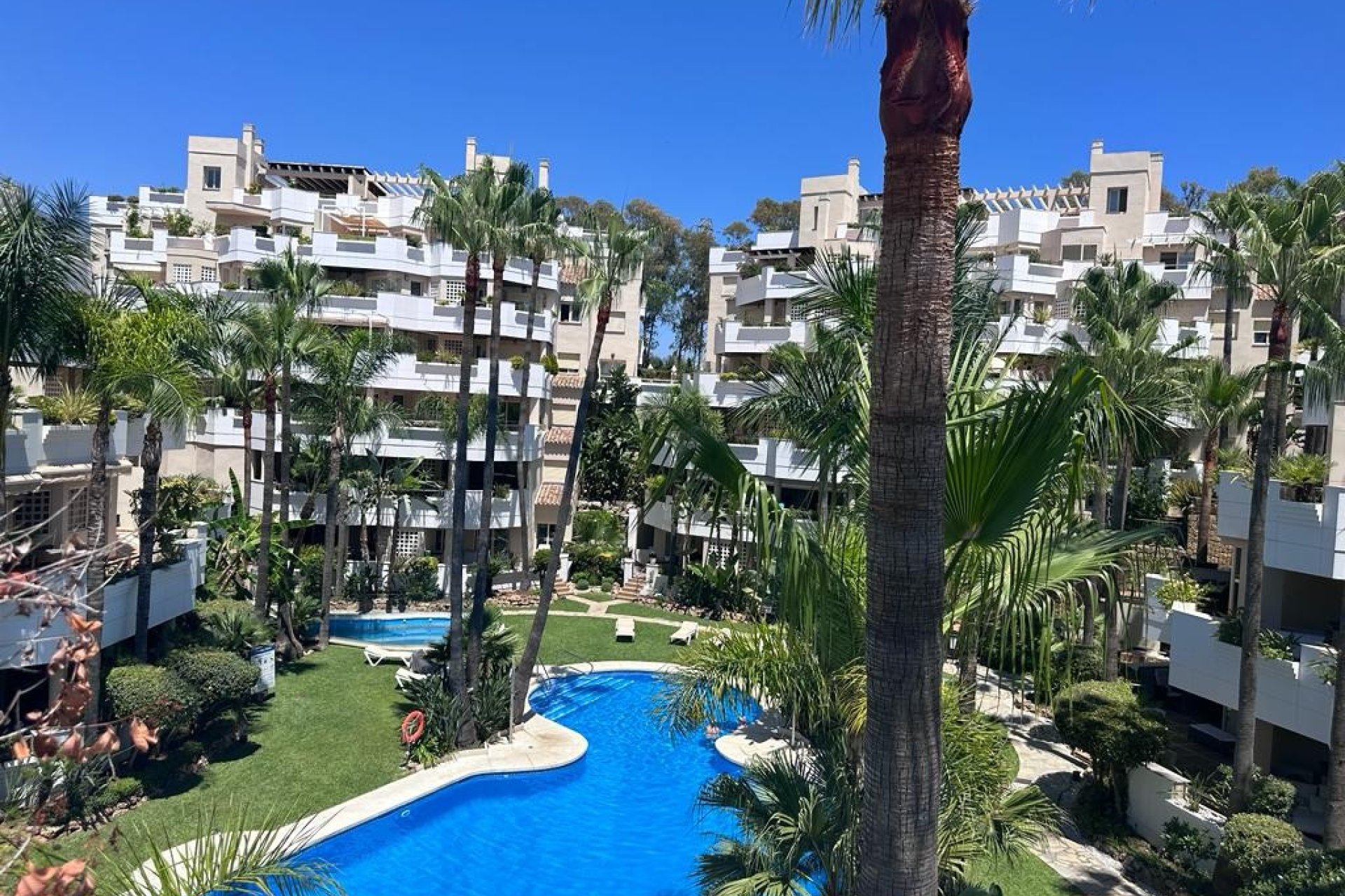 Resale - Apartment - Penthouse - Marbella - Aloha