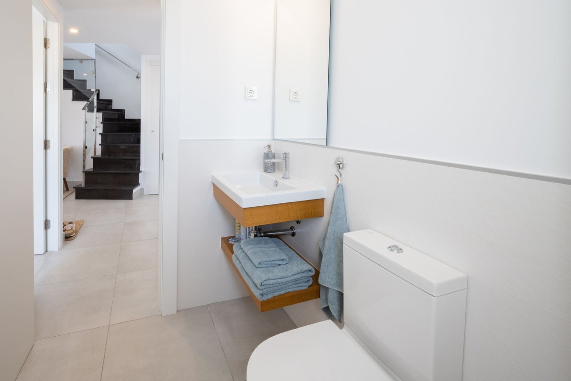 Resale - Apartment - Penthouse - Marbella - Altos de los Monteros