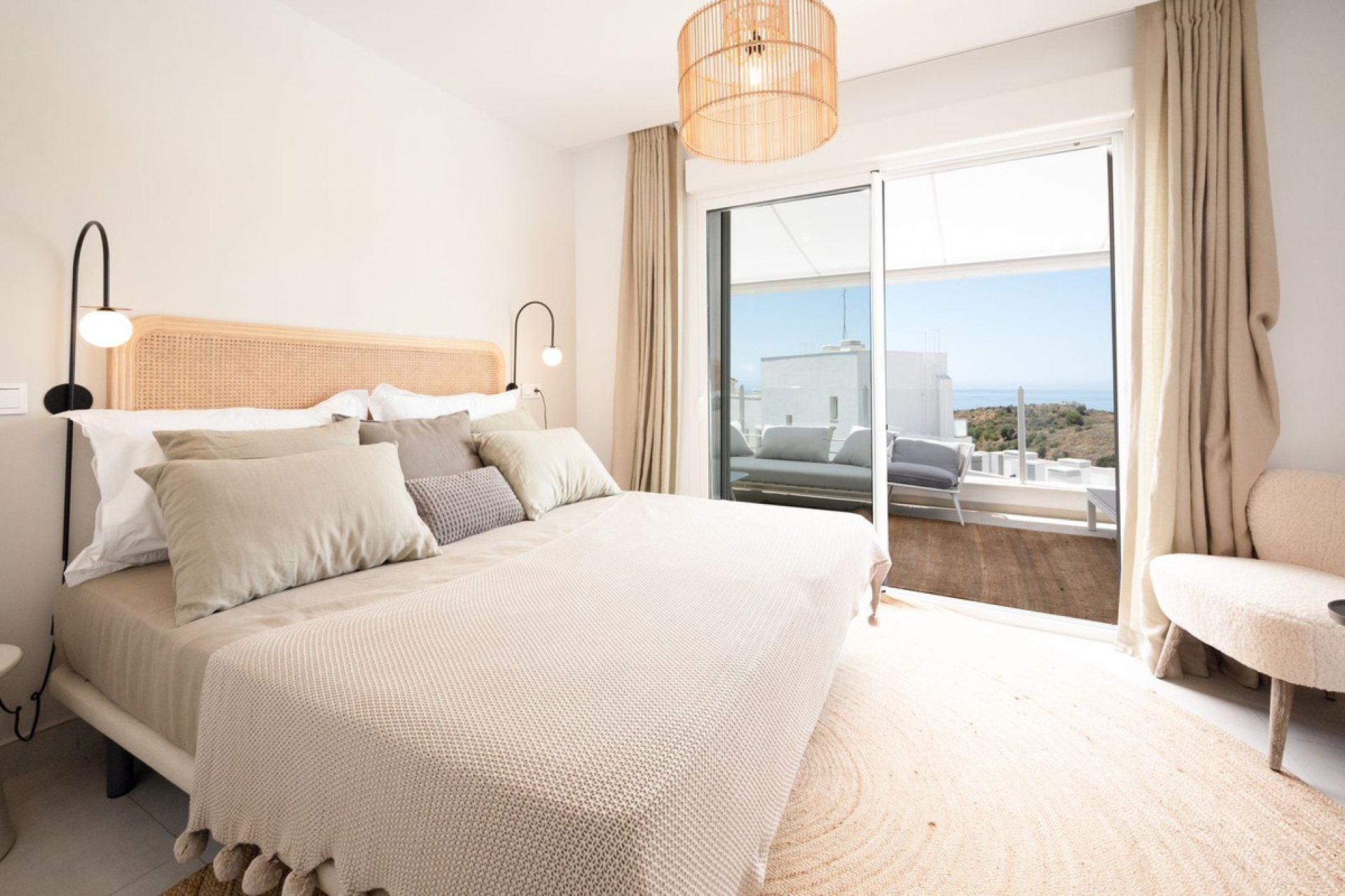 Resale - Apartment - Penthouse - Marbella - Altos de los Monteros