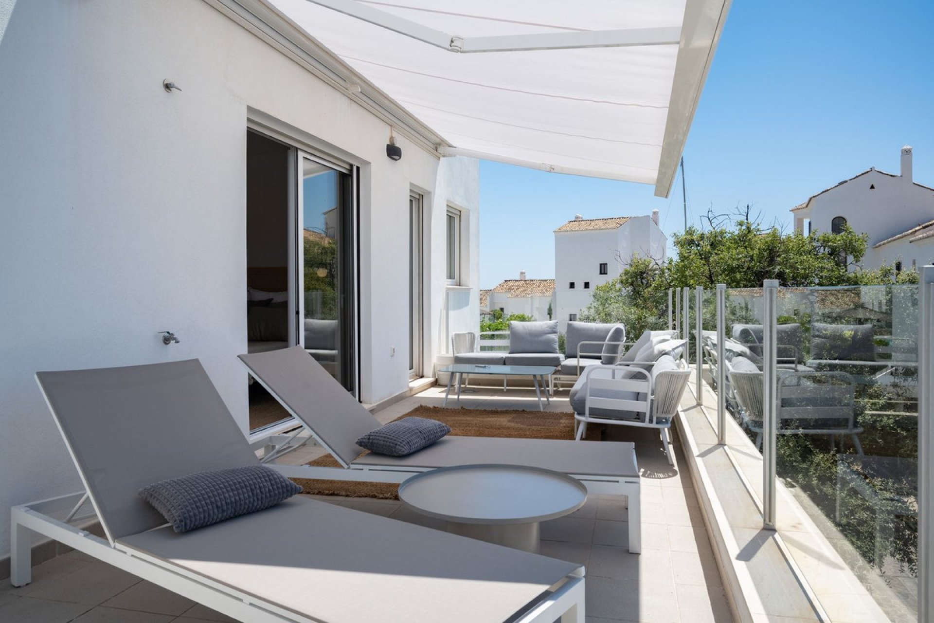 Resale - Apartment - Penthouse - Marbella - Altos de los Monteros