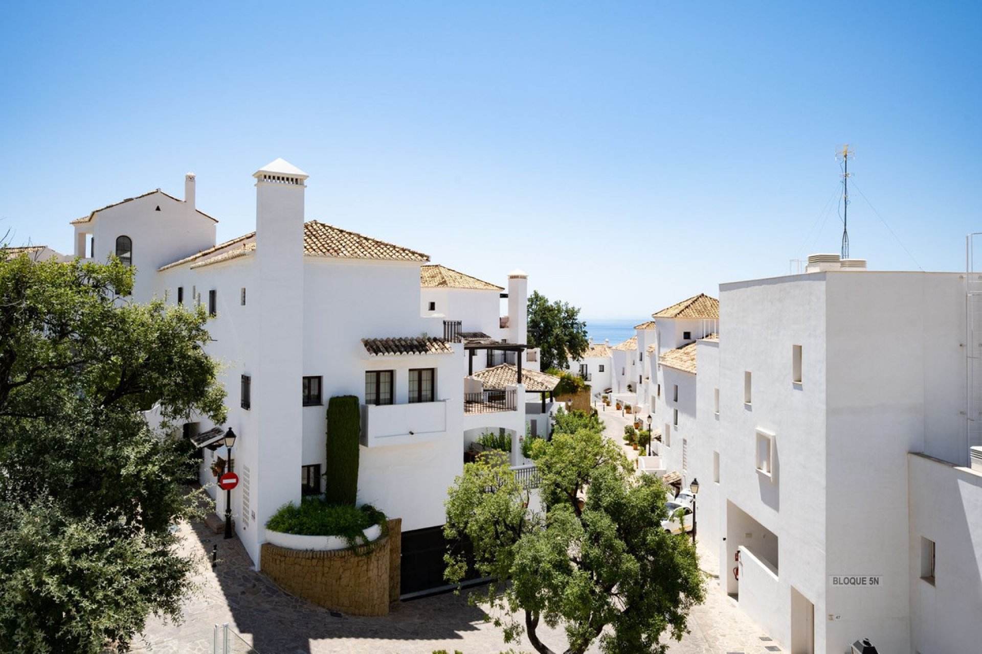 Resale - Apartment - Penthouse - Marbella - Altos de los Monteros