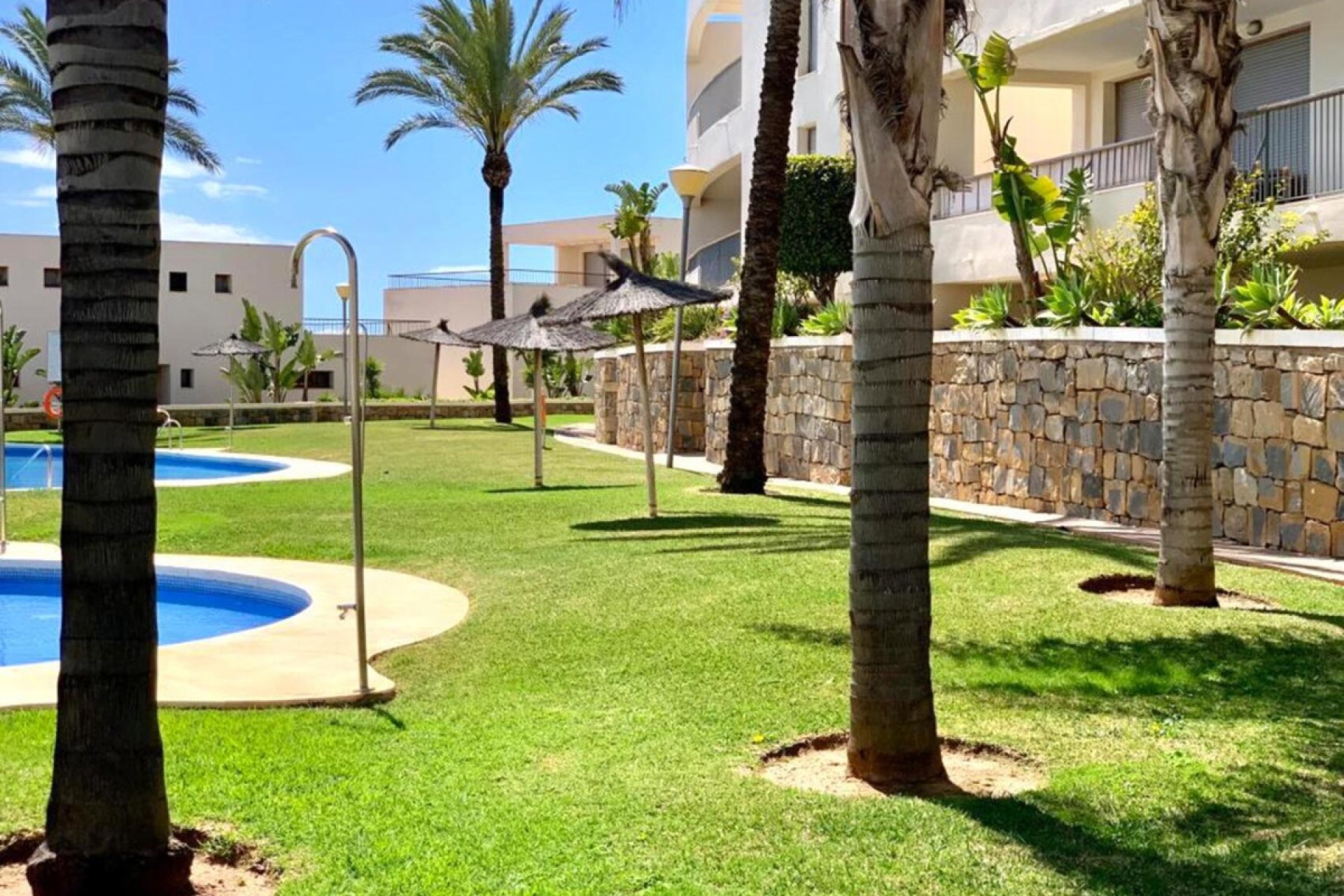 Resale - Apartment - Penthouse - Marbella - Altos de los Monteros