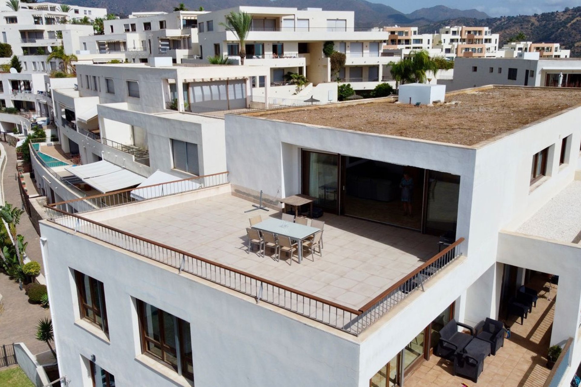 Resale - Apartment - Penthouse - Marbella - Altos de los Monteros