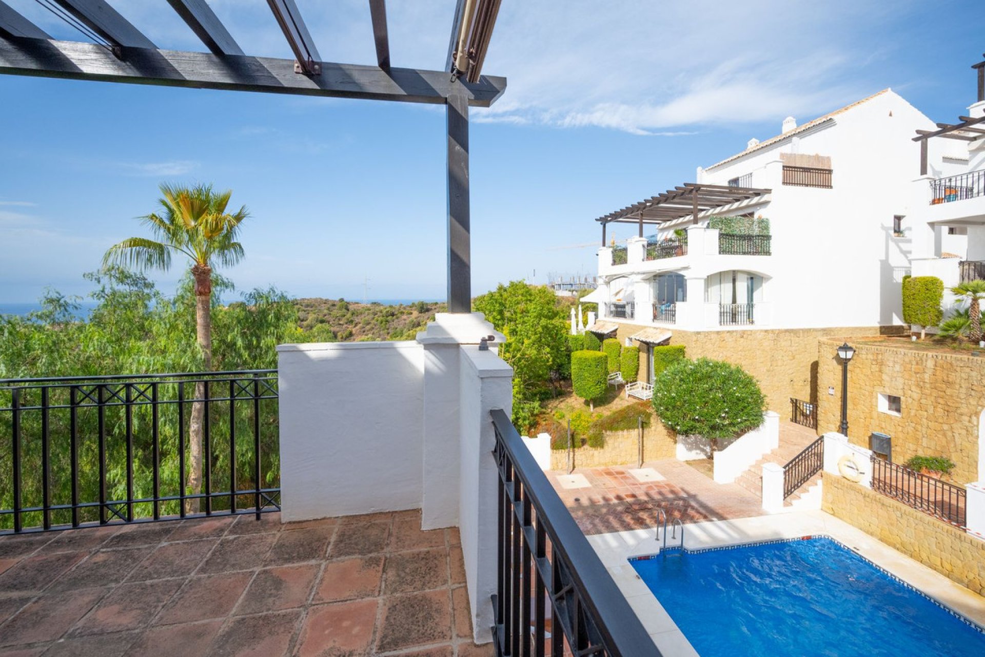 Resale - Apartment - Penthouse - Marbella - Altos de los Monteros