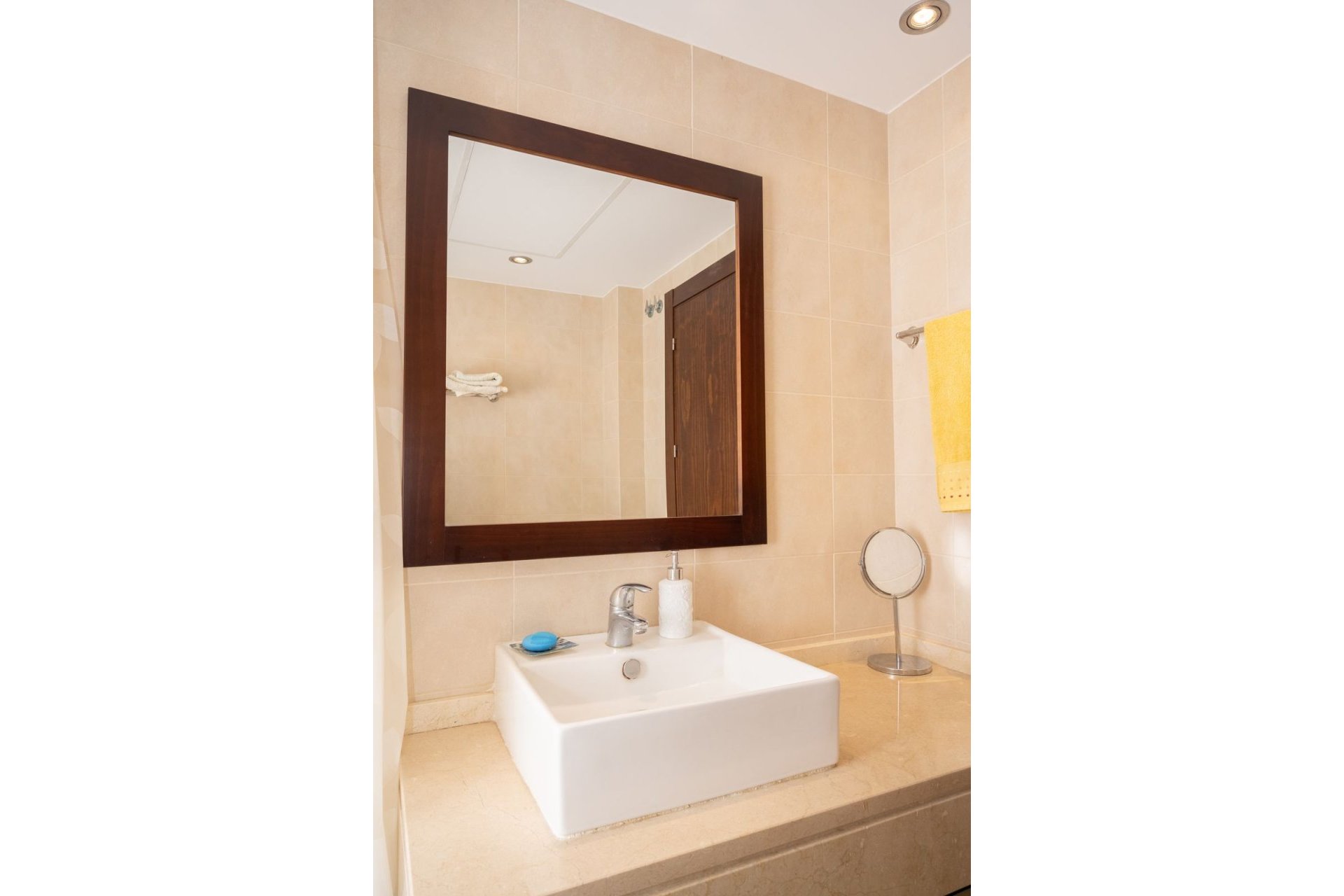 Resale - Apartment - Penthouse - Marbella - Altos de los Monteros