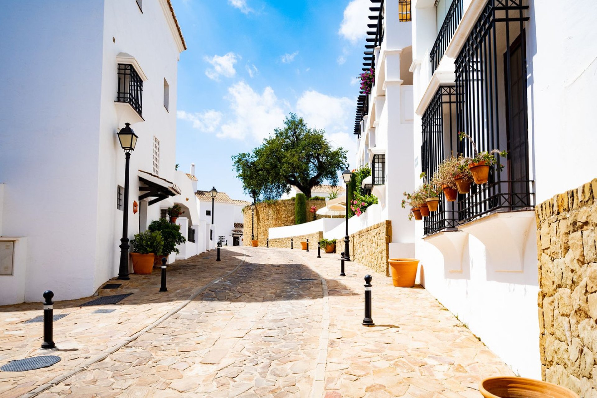 Resale - Apartment - Penthouse - Marbella - Altos de los Monteros