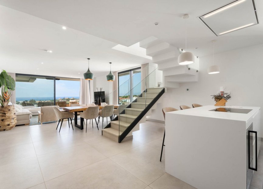 Resale - Apartment - Penthouse - Marbella - Artola