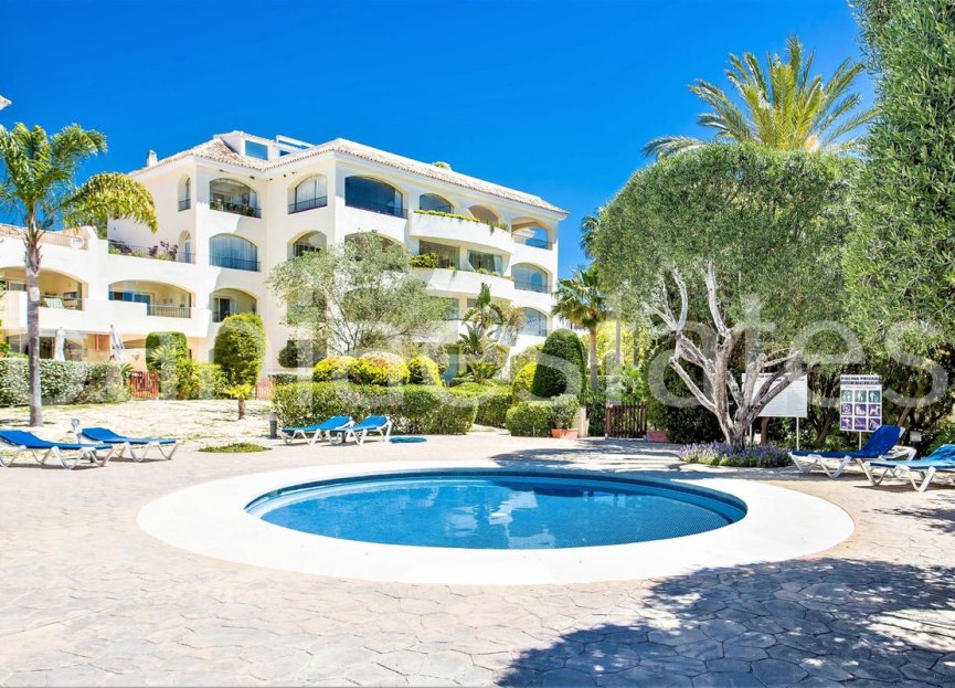 Resale - Apartment - Penthouse - Marbella - Bahía de Marbella