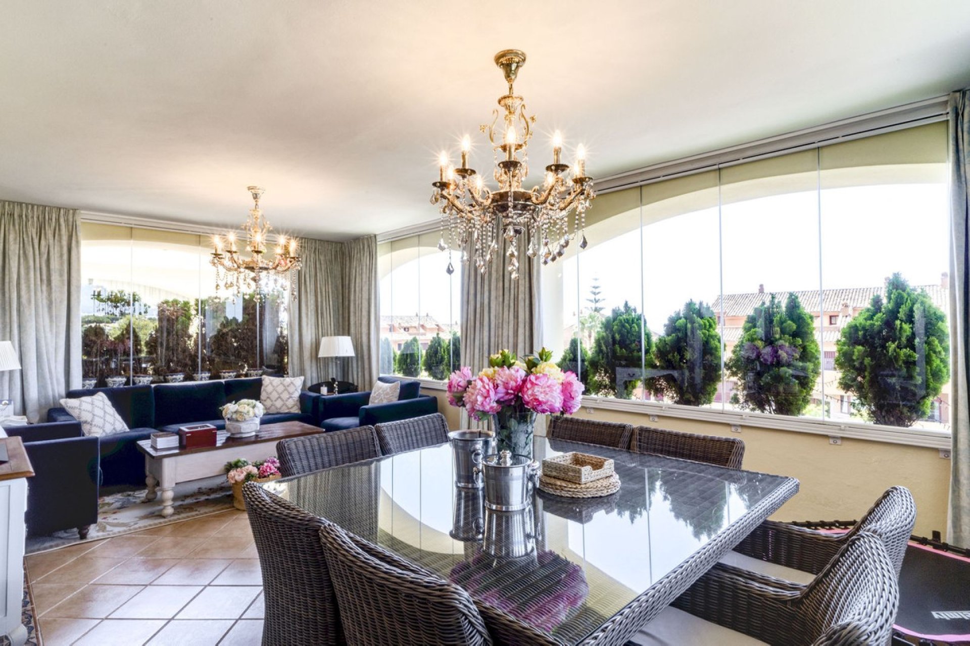 Resale - Apartment - Penthouse - Marbella - Bahía de Marbella