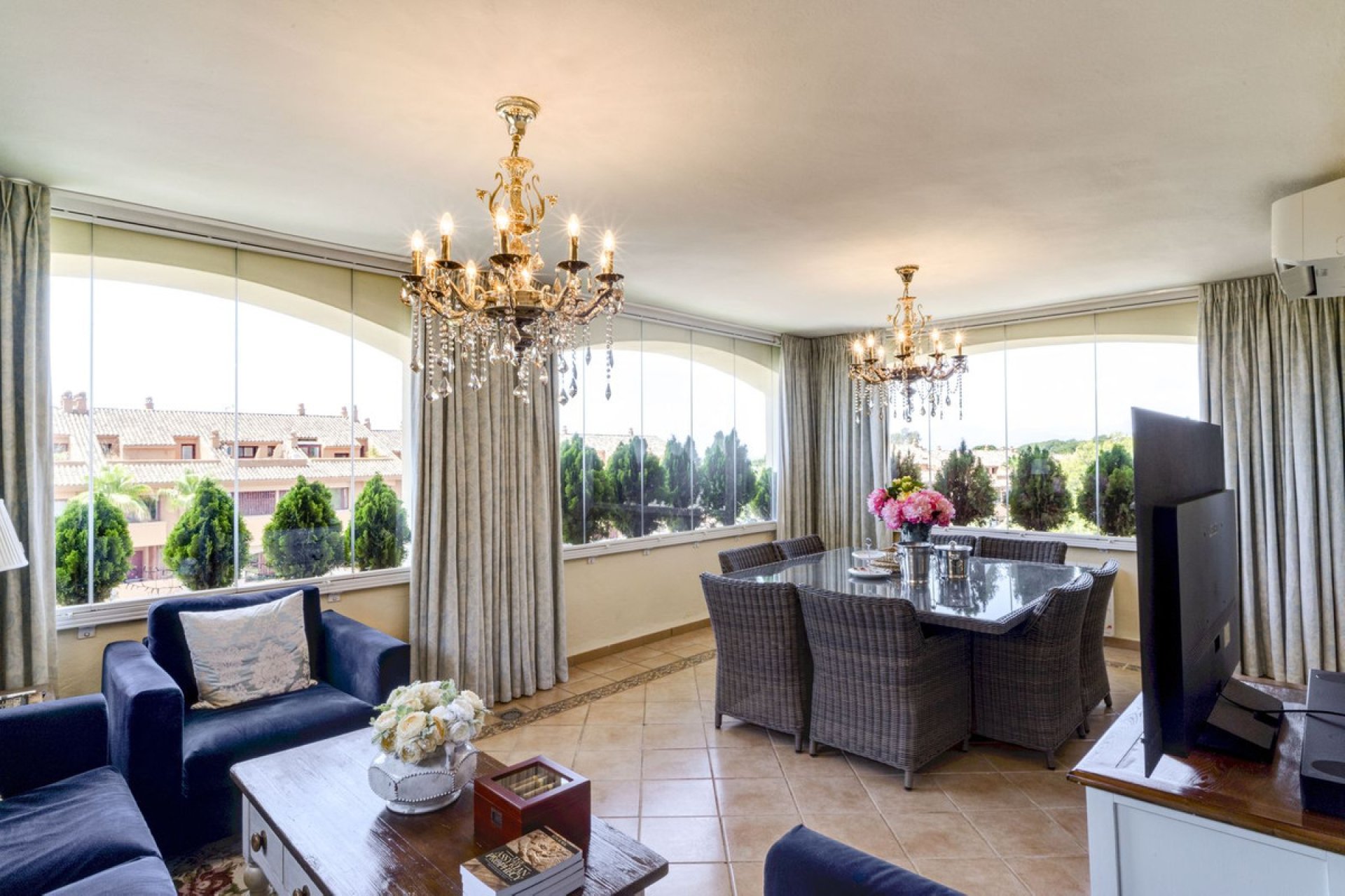 Resale - Apartment - Penthouse - Marbella - Bahía de Marbella
