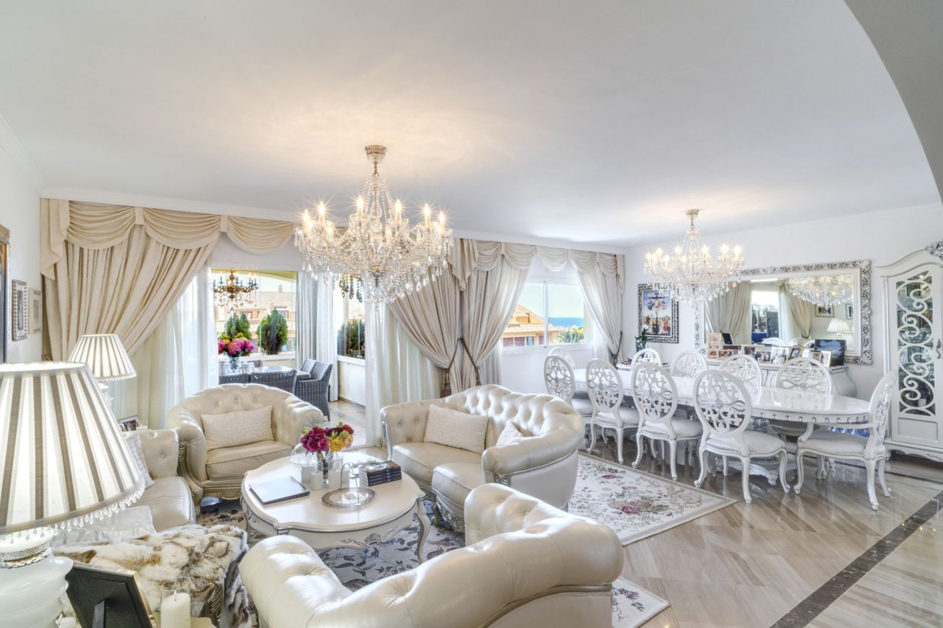 Resale - Apartment - Penthouse - Marbella - Bahía de Marbella