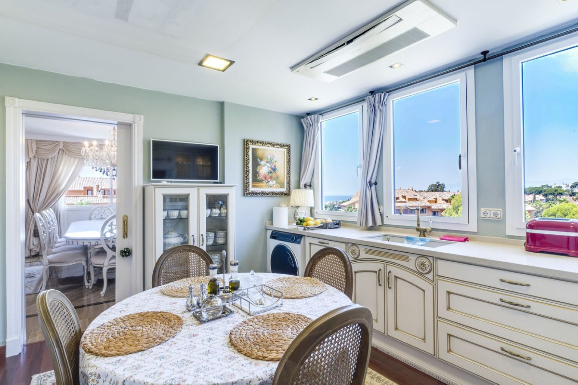 Resale - Apartment - Penthouse - Marbella - Bahía de Marbella