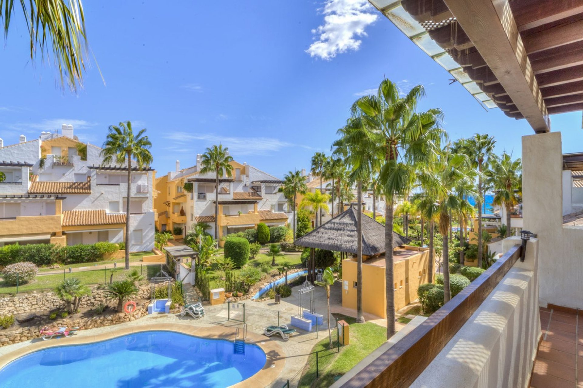 Resale - Apartment - Penthouse - Marbella - Bahía de Marbella