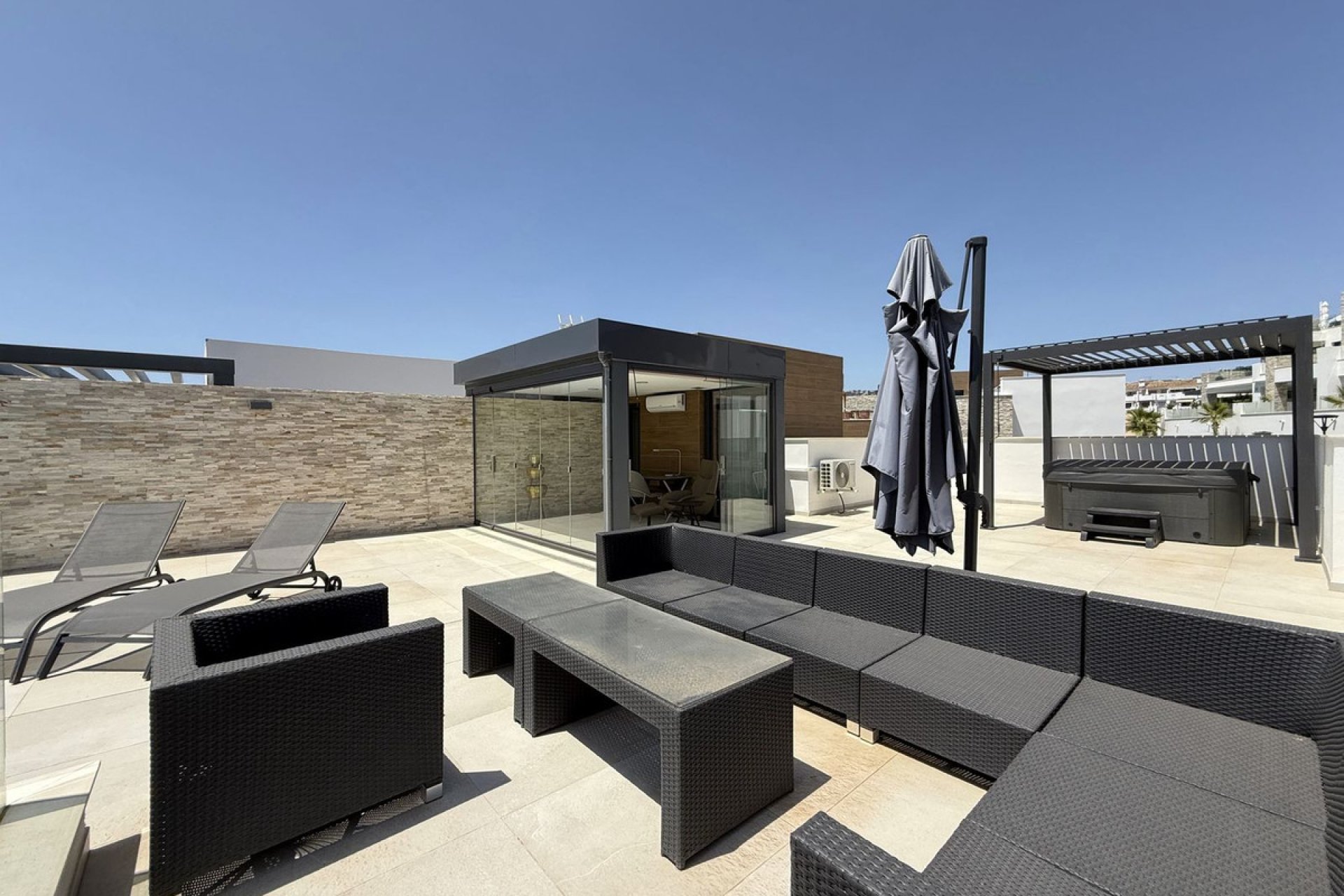 Resale - Apartment - Penthouse - Marbella - Cabopino