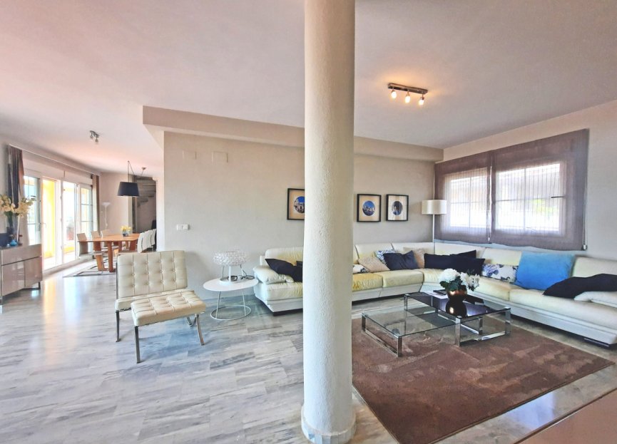 Resale - Apartment - Penthouse - Marbella - Cabopino