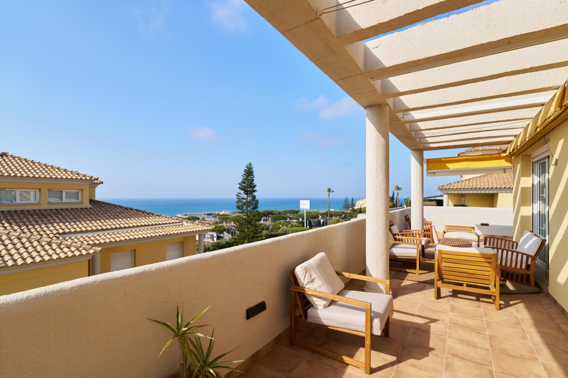 Resale - Apartment - Penthouse - Marbella - Cabopino