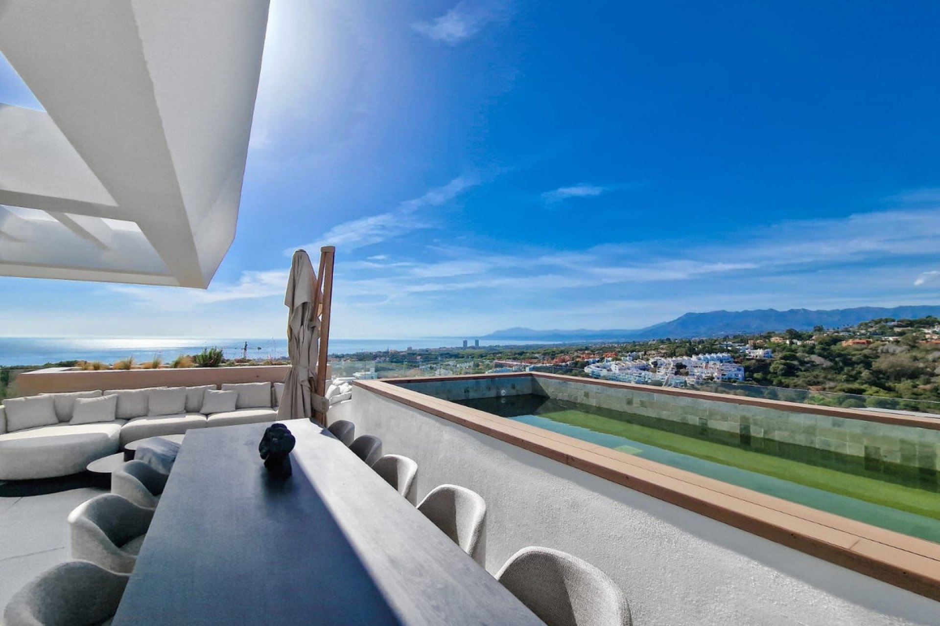 Resale - Apartment - Penthouse - Marbella - Cabopino