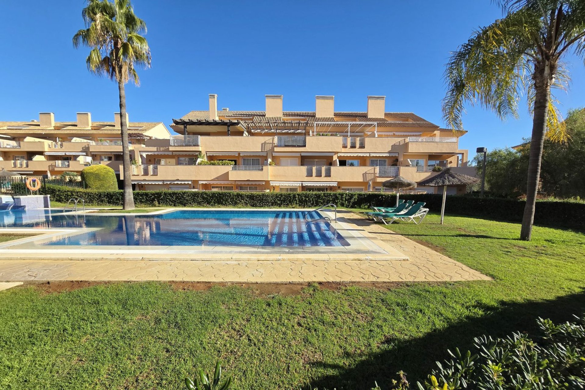 Resale - Apartment - Penthouse - Marbella - Elviria