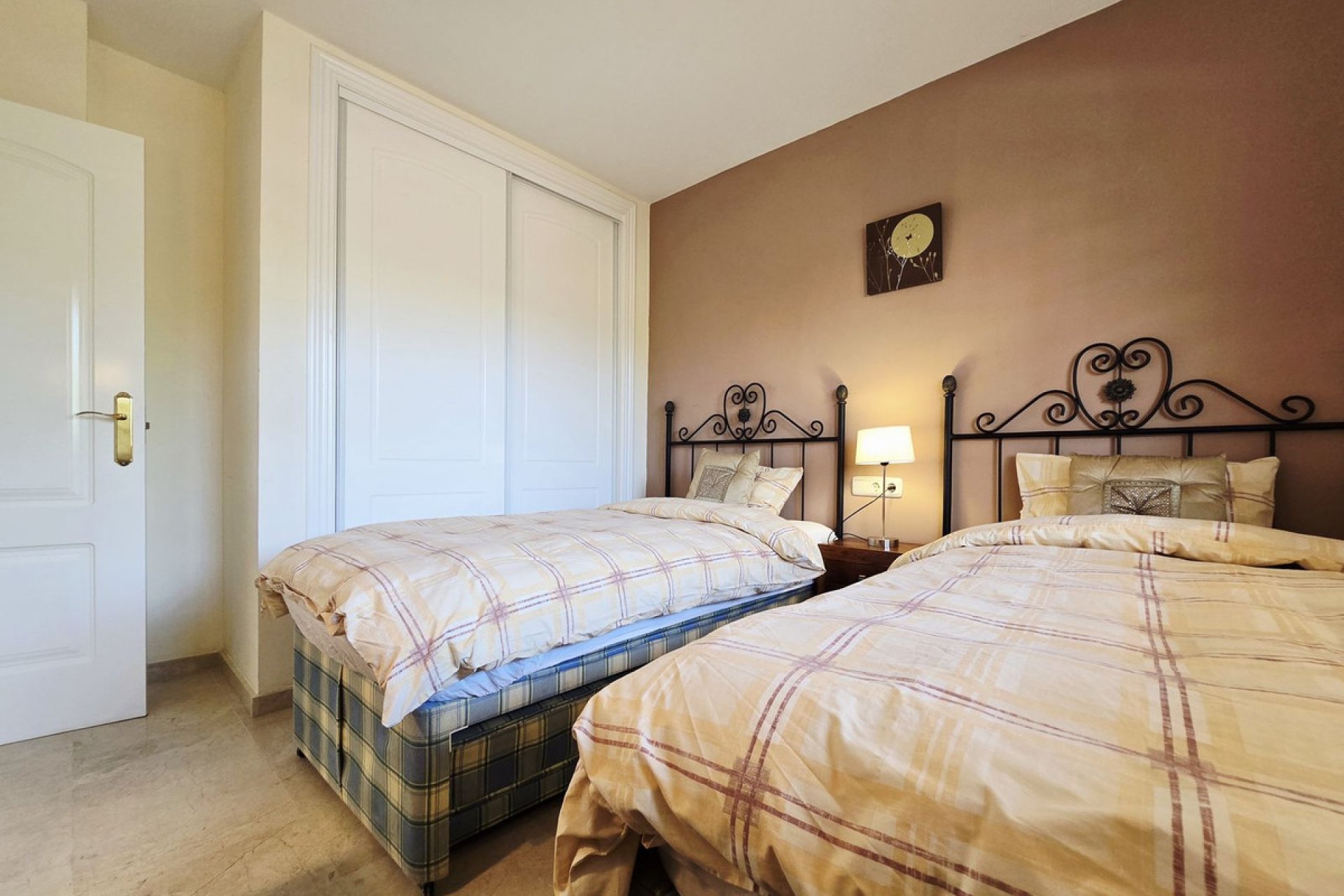 Resale - Apartment - Penthouse - Marbella - Elviria