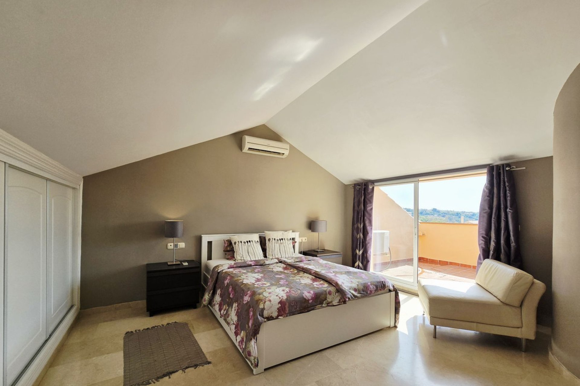 Resale - Apartment - Penthouse - Marbella - Elviria