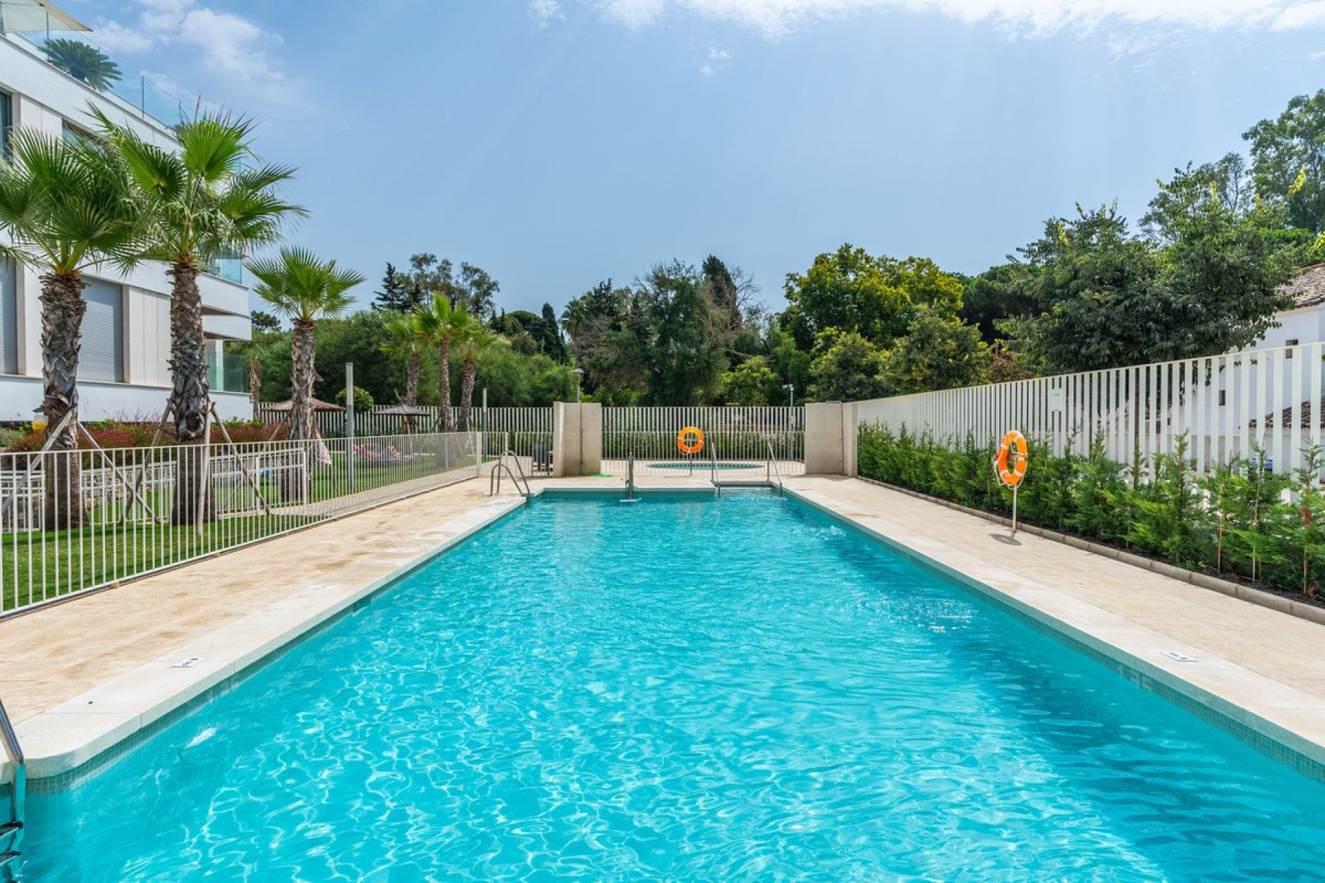 Resale - Apartment - Penthouse - Marbella - Elviria