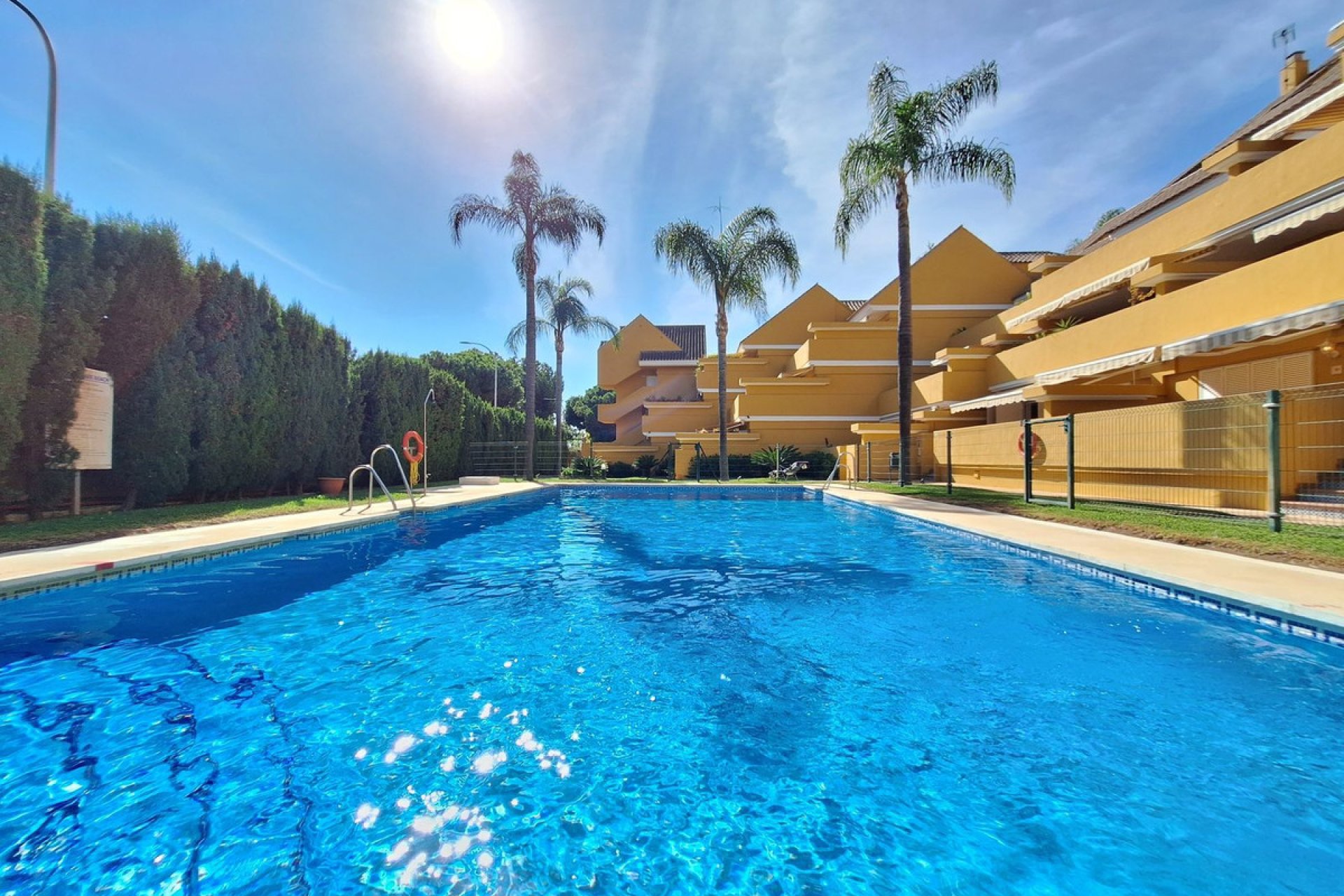 Resale - Apartment - Penthouse - Marbella - Elviria