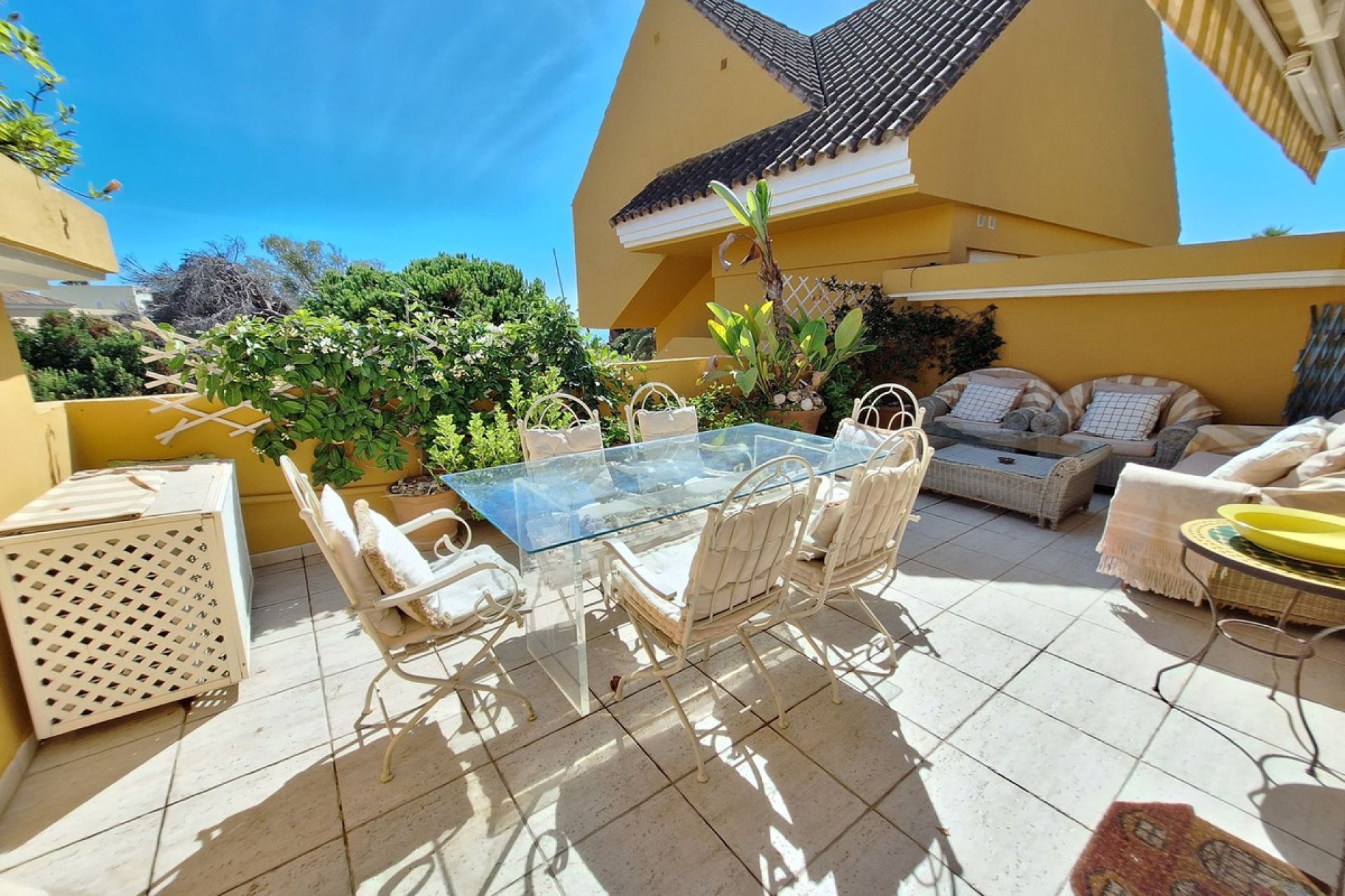 Resale - Apartment - Penthouse - Marbella - Elviria