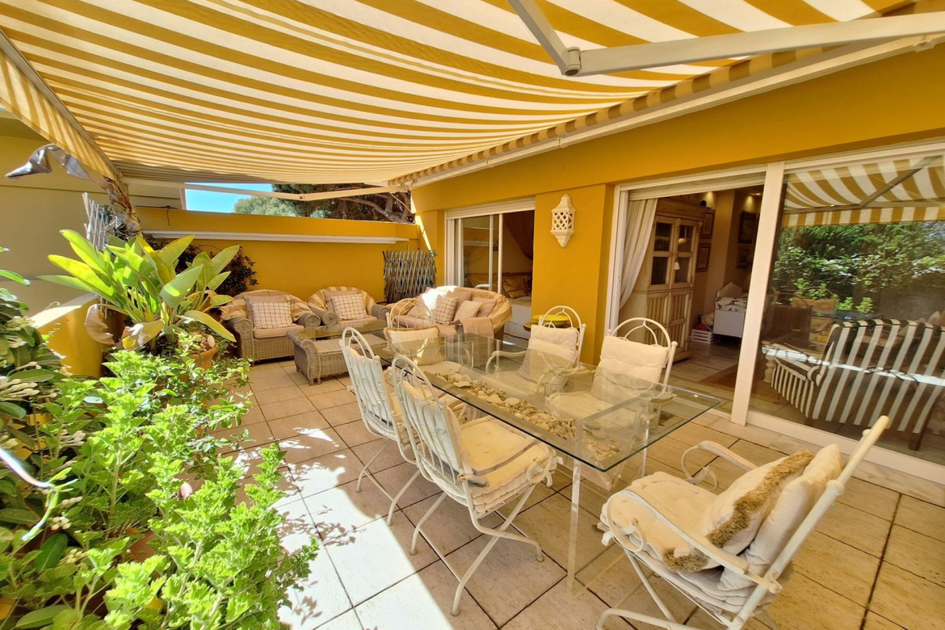Resale - Apartment - Penthouse - Marbella - Elviria