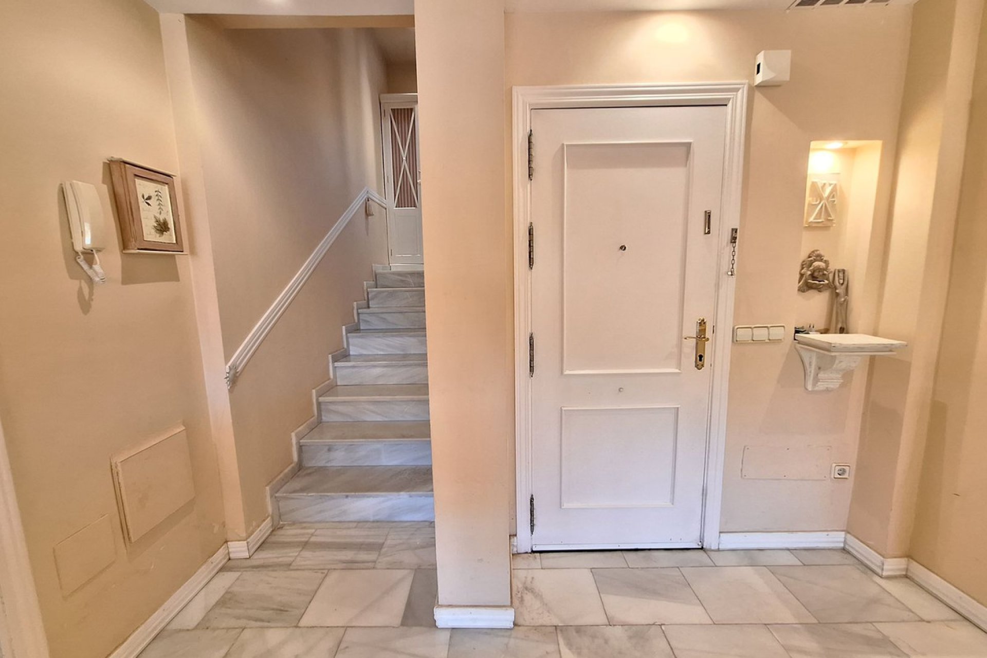 Resale - Apartment - Penthouse - Marbella - Elviria