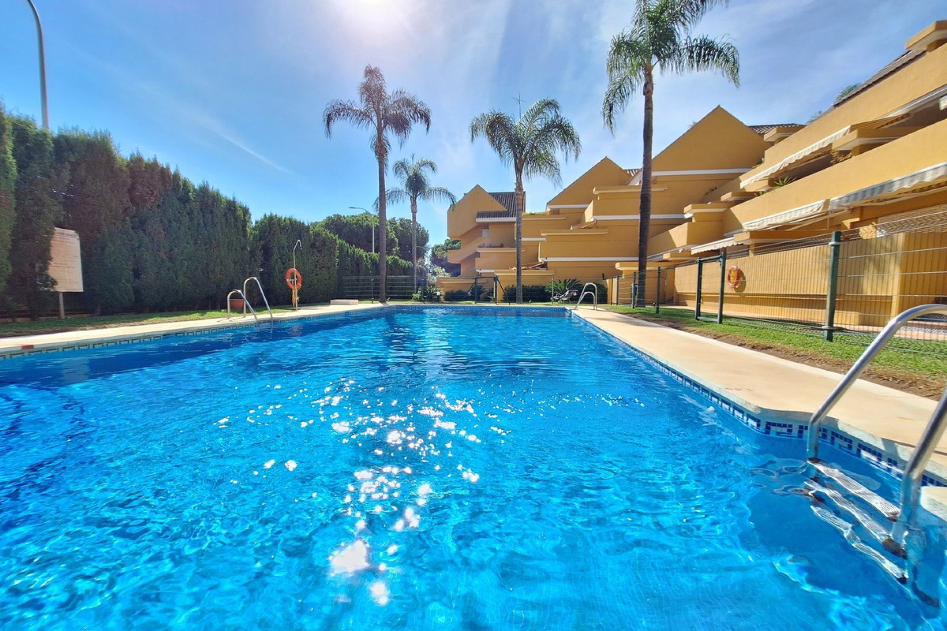 Resale - Apartment - Penthouse - Marbella - Elviria
