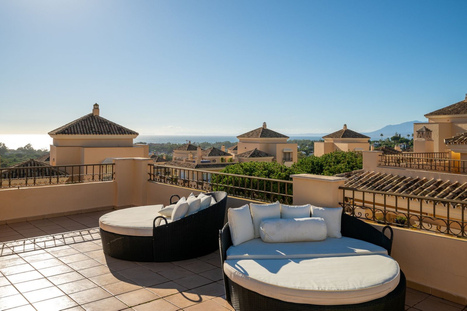 Resale - Apartment - Penthouse - Marbella - Elviria