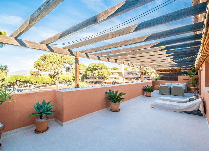 Resale - Apartment - Penthouse - Marbella - Elviria