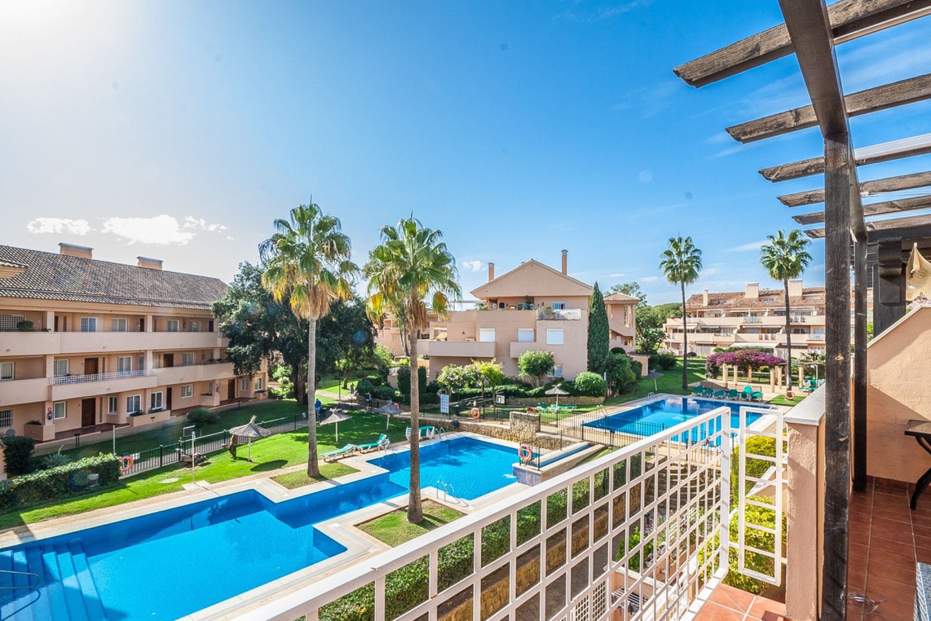 Resale - Apartment - Penthouse - Marbella - Elviria