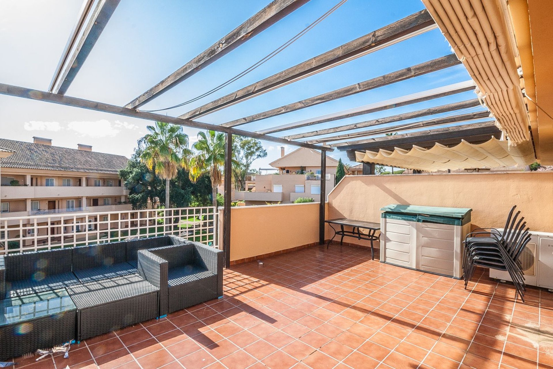 Resale - Apartment - Penthouse - Marbella - Elviria