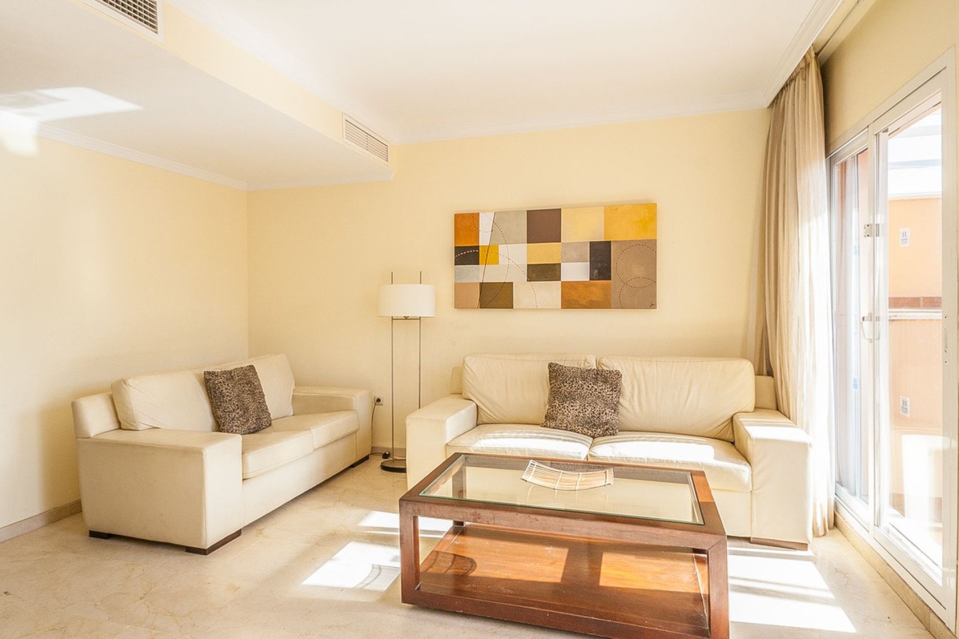 Resale - Apartment - Penthouse - Marbella - Elviria