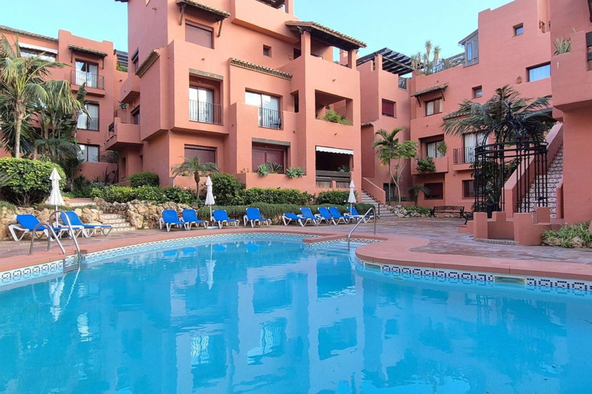 Resale - Apartment - Penthouse - Marbella - Elviria