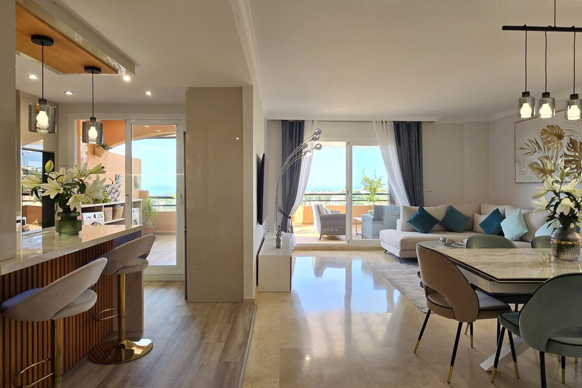 Resale - Apartment - Penthouse - Marbella - Elviria