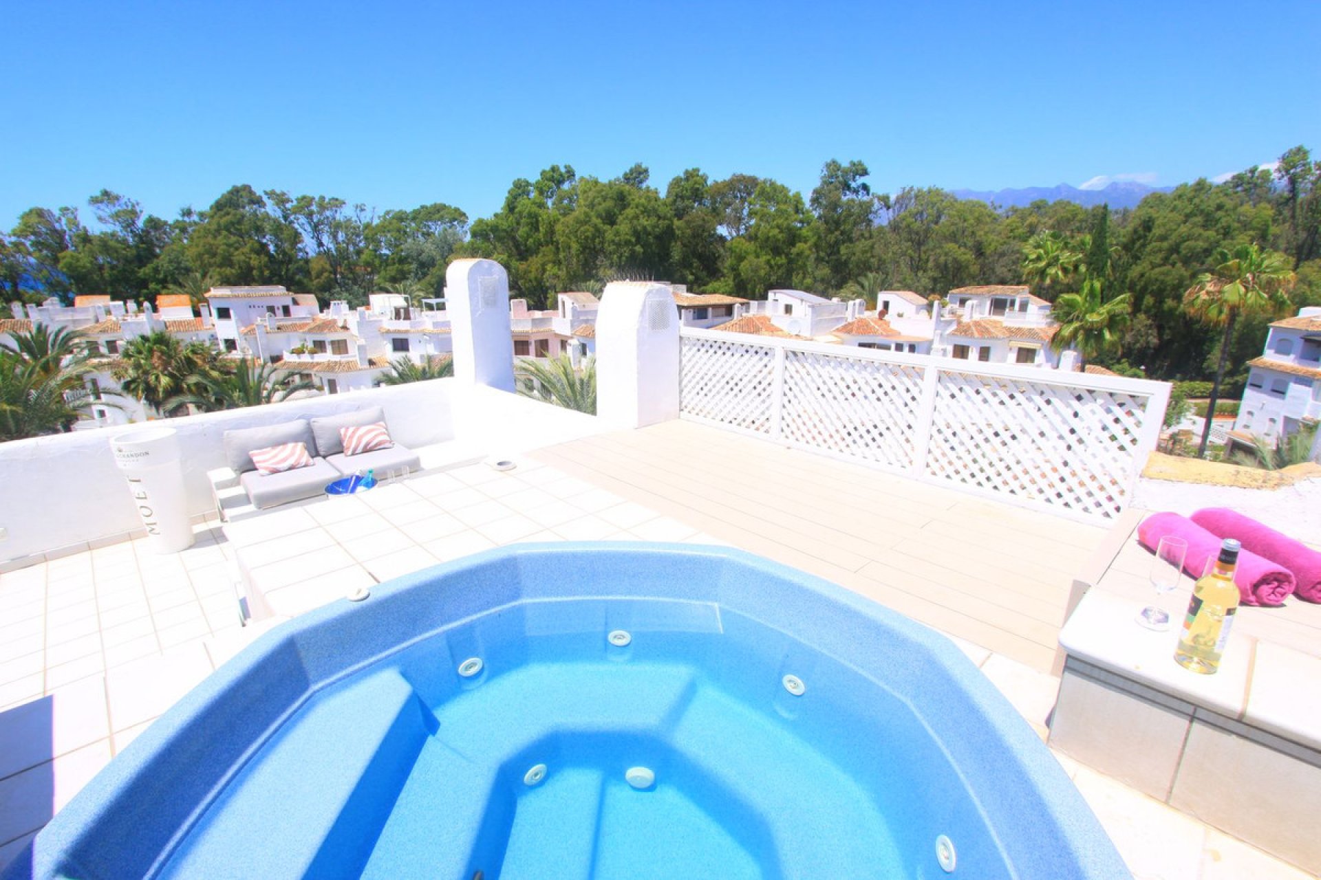 Resale - Apartment - Penthouse - Marbella - Elviria