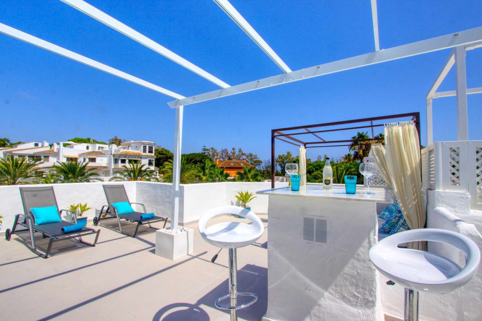 Resale - Apartment - Penthouse - Marbella - Elviria