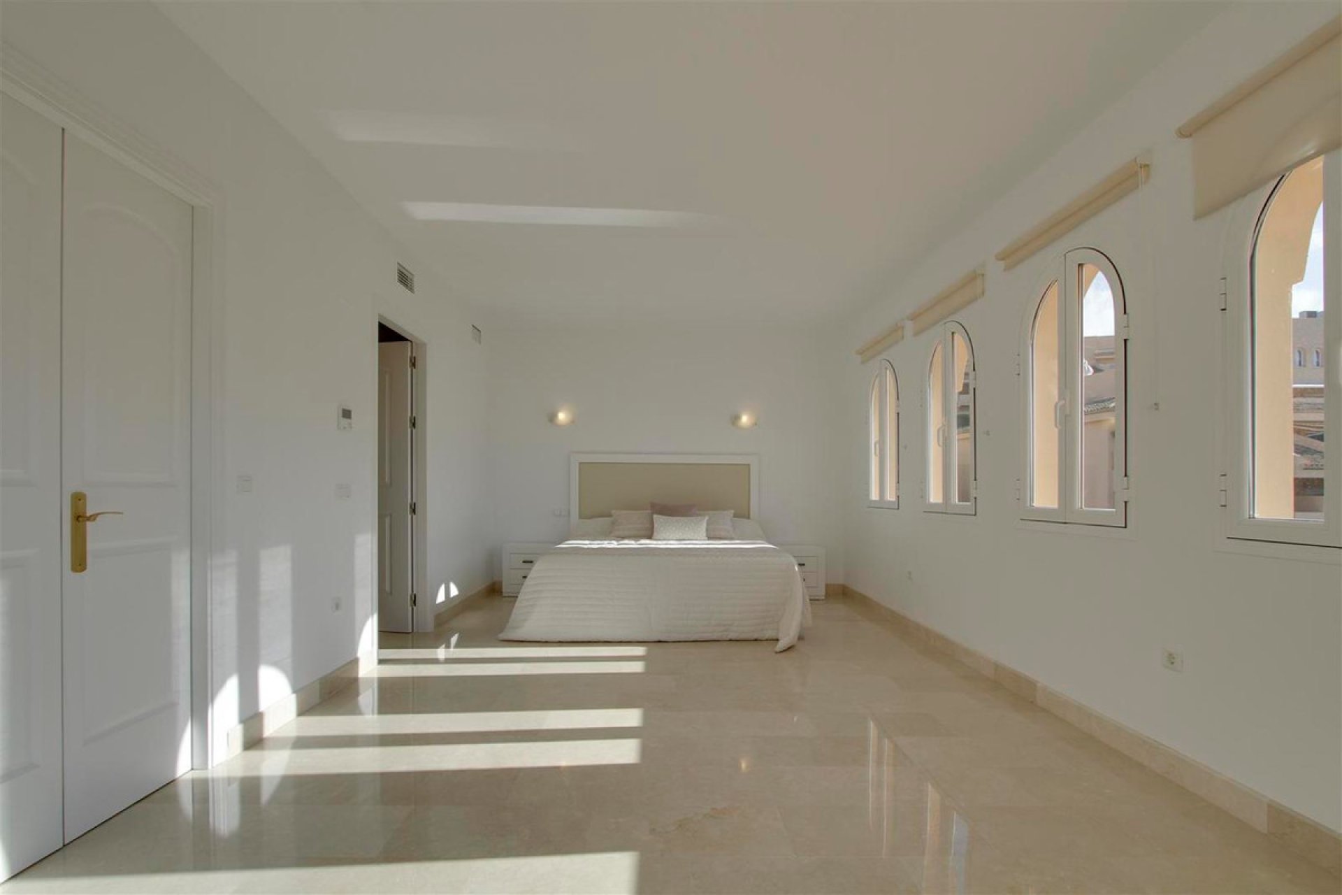 Resale - Apartment - Penthouse - Marbella - Elviria