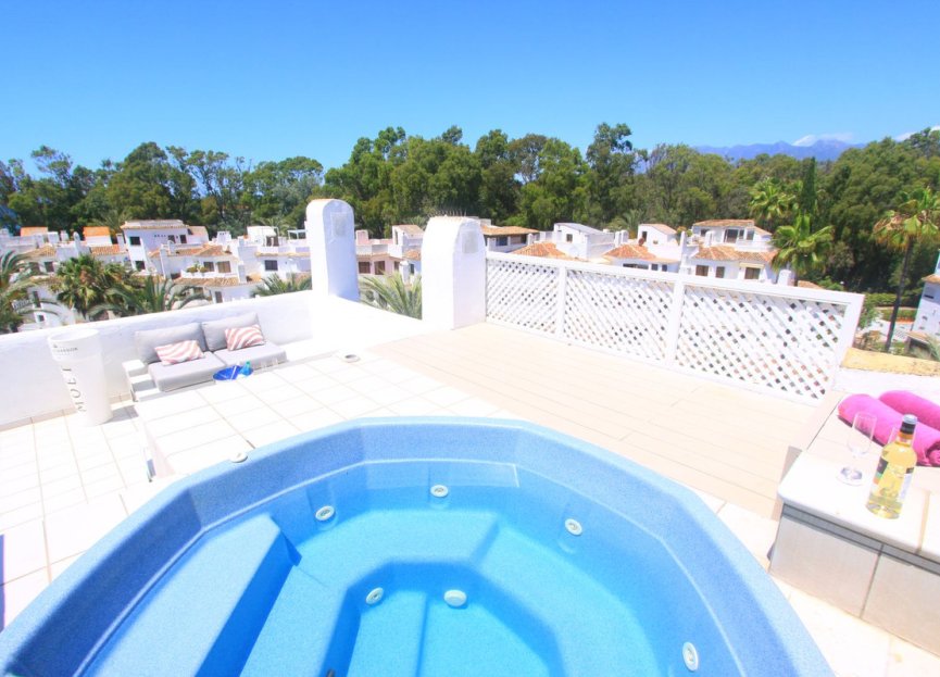 Resale - Apartment - Penthouse - Marbella - Elviria