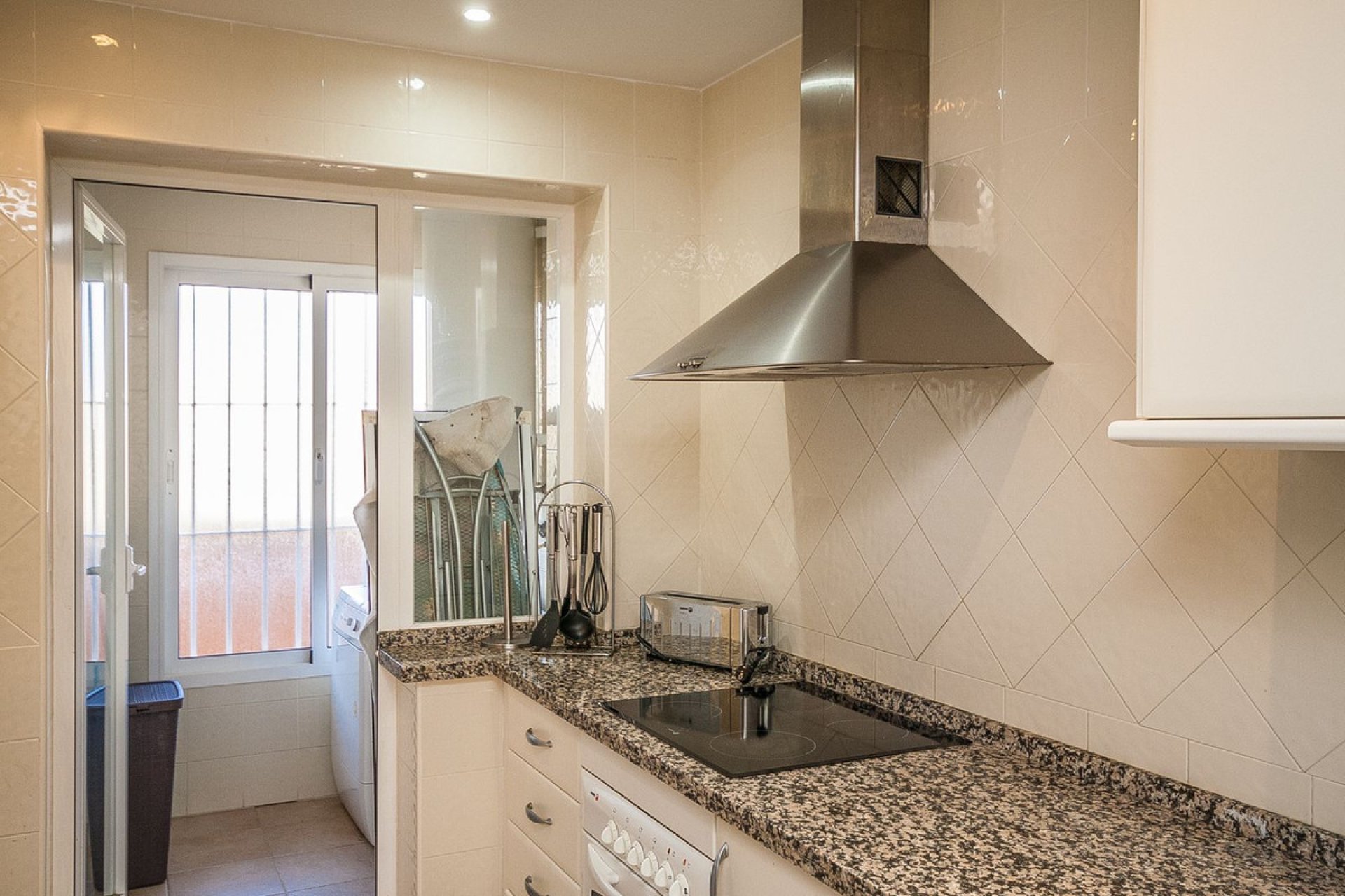 Resale - Apartment - Penthouse - Marbella - Elviria