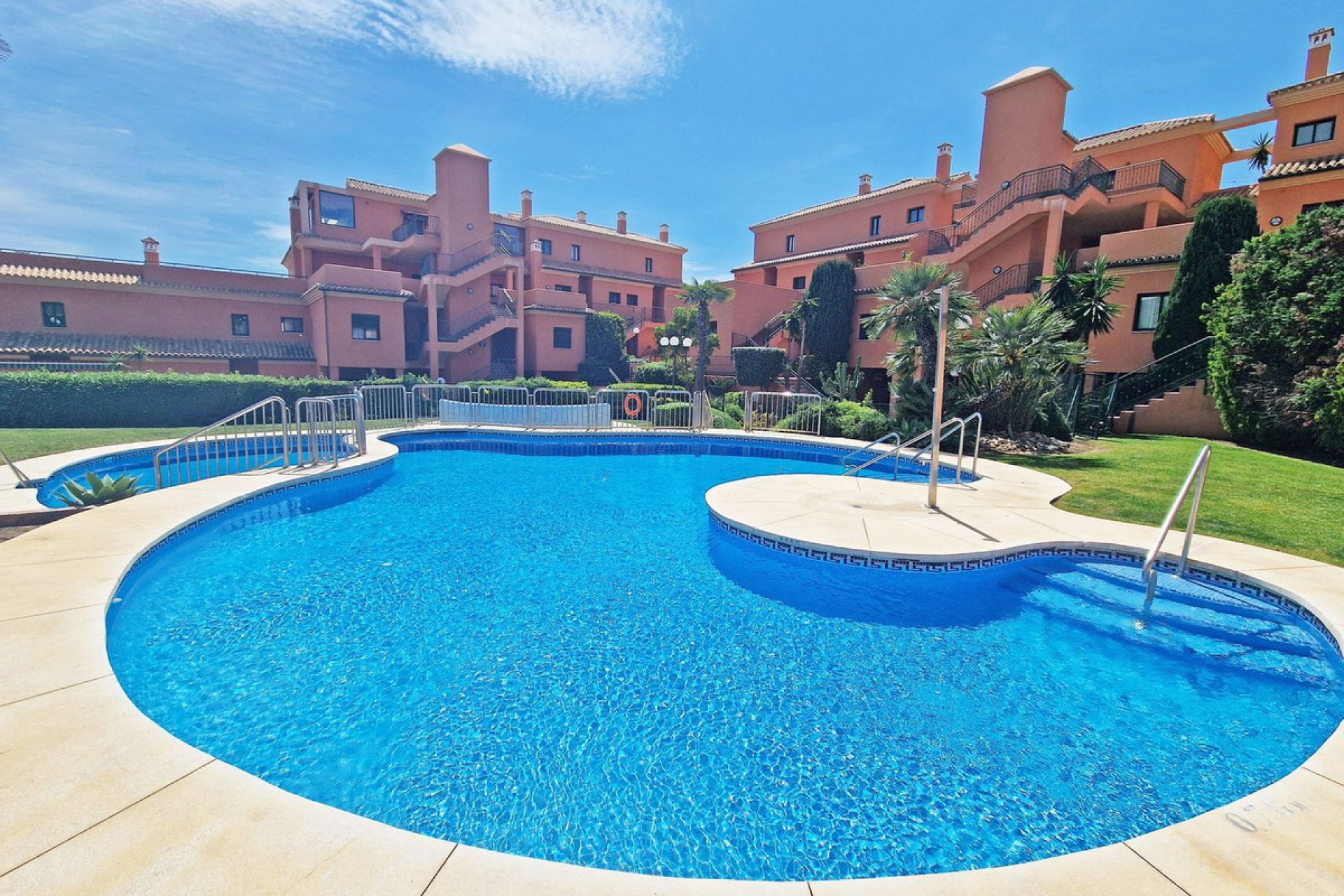 Resale - Apartment - Penthouse - Marbella - Elviria