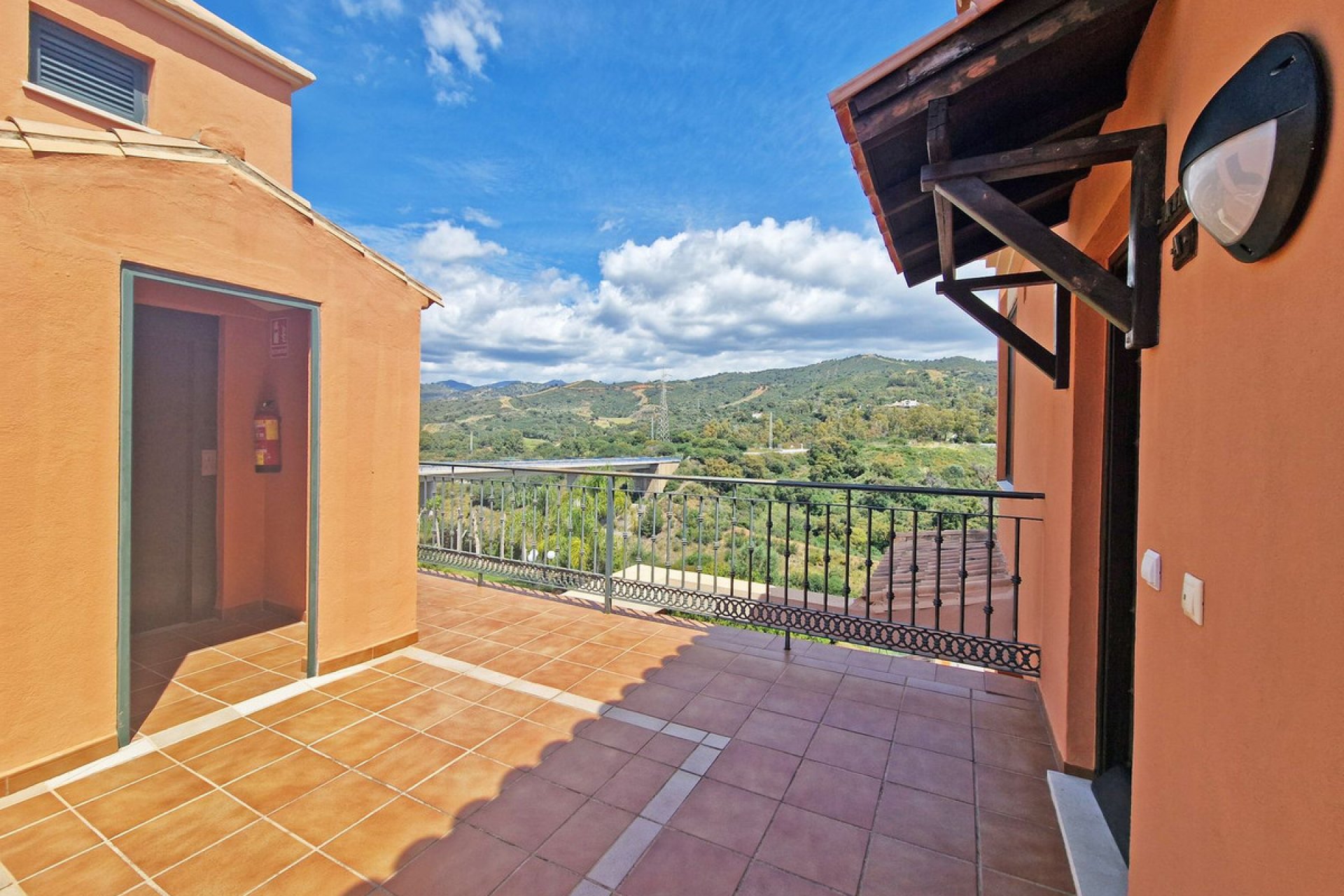 Resale - Apartment - Penthouse - Marbella - Elviria