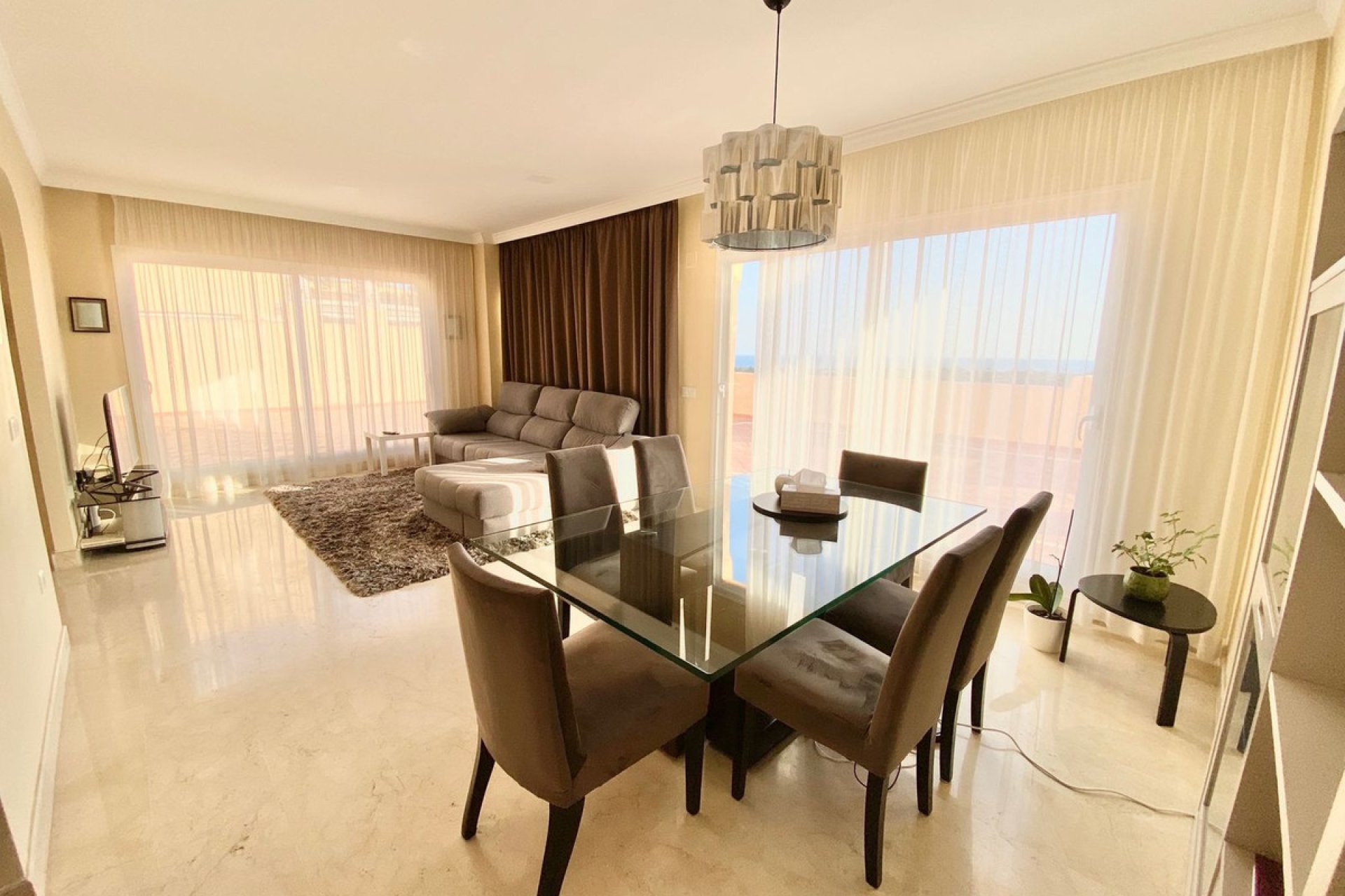 Resale - Apartment - Penthouse - Marbella - Elviria